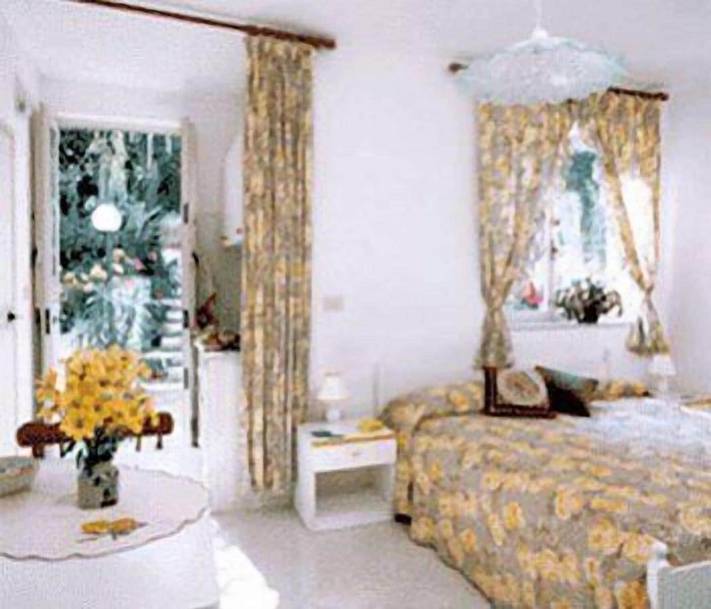 פרוסידה Piccolo Tirreno Hotel Residence מראה חיצוני תמונה