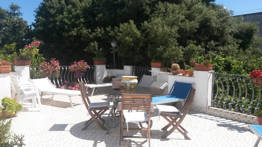 פרוסידה Piccolo Tirreno Hotel Residence מראה חיצוני תמונה