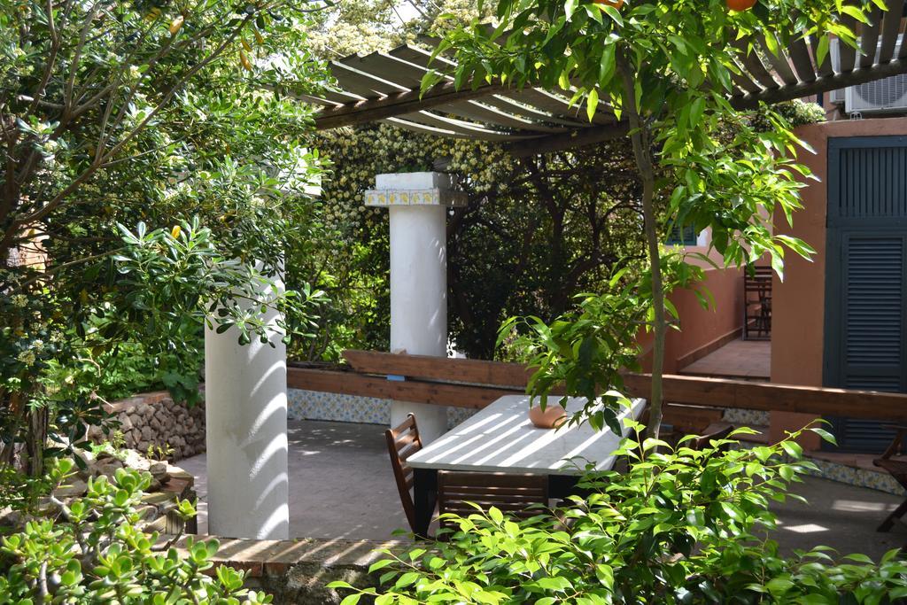 פרוסידה Piccolo Tirreno Hotel Residence מראה חיצוני תמונה