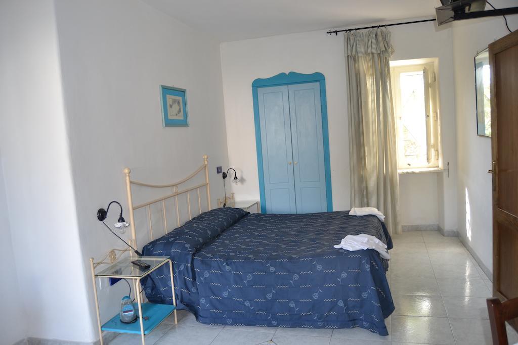 פרוסידה Piccolo Tirreno Hotel Residence חדר תמונה