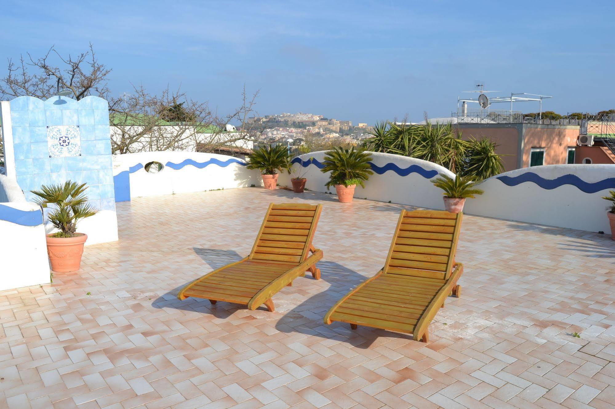 פרוסידה Piccolo Tirreno Hotel Residence מראה חיצוני תמונה
